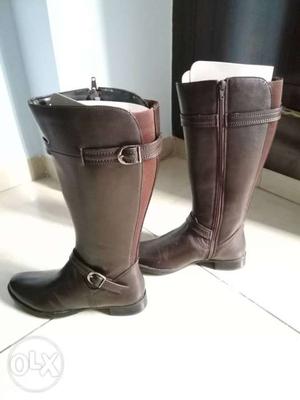 Brand new unused Bruno Manetti women Brown Boots-