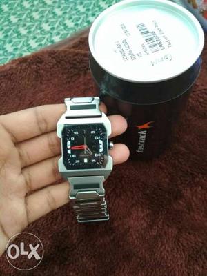 Fastrack Watch Fixed Rate