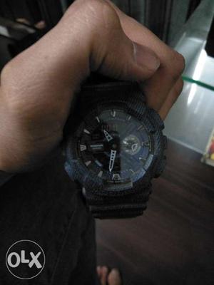 G shock denim colour. awesome condition