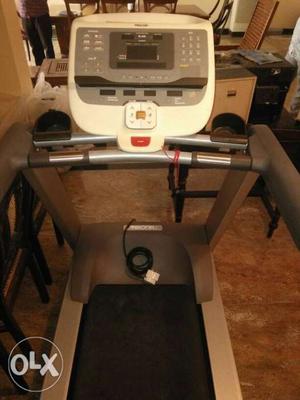 Good condition Branded Tread mill and Gym Hercules cycle