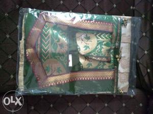 Kids traditional dress large size in brand new