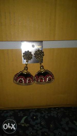 Pair Of Black-and-red Jhumkas Earrings