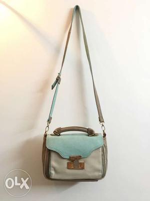 Women's Grey and turquoise blue Sling Bag