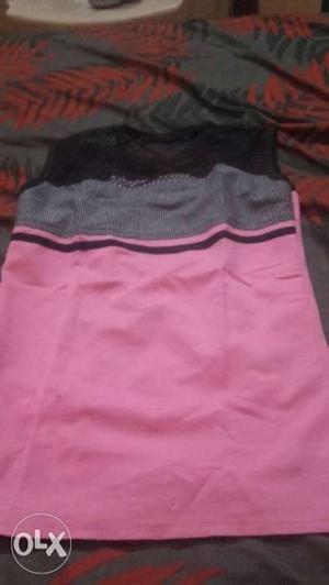Women's Pink And Gray Skirt