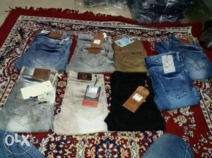 Jeans 12 pieces size 28_30 only buyers can