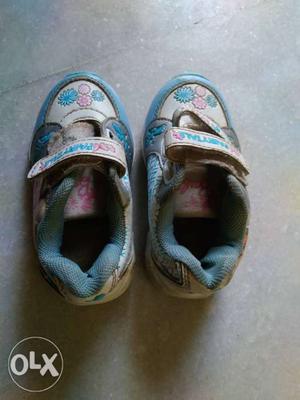 Kids branded shoes at very low price