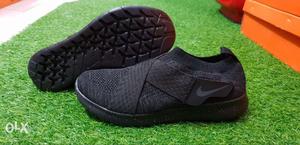 New nike motion flynit