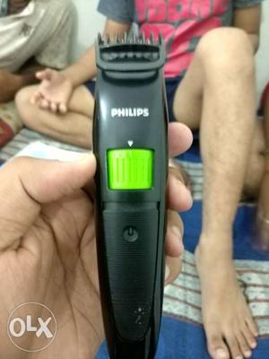 New trimmer philps charge in mobile charger