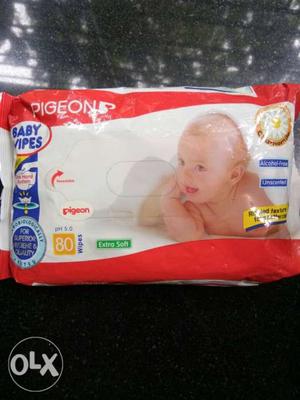 Sealed brand new unused baby wet wipes