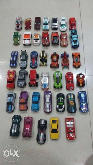 40 new unused hotwheel toy cars n hotwheel truck