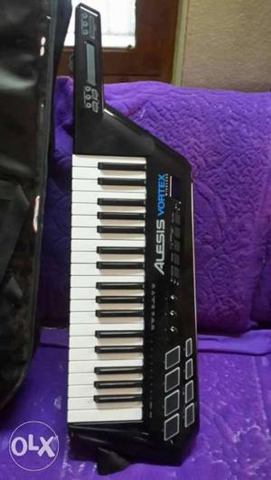 Black And White Alesis Keytar