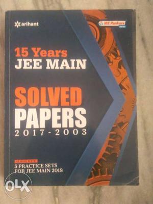 Jee mains Solved Papers  Book