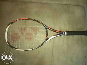 Light weight yonex badminton, new, very less used