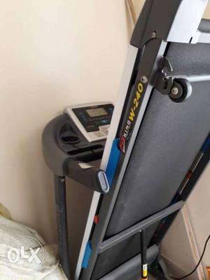 Motorised treadmill good as new