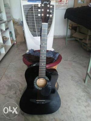 New guitar with cover, pick and all strings