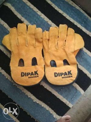 Pair Of Yellow-and-black Dipak Gloves