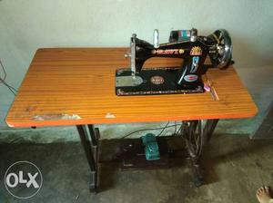 Red And Black Table Saw