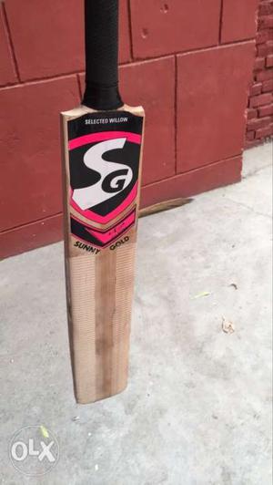 SG (sunny gold) cricket bat great stroke and blade for