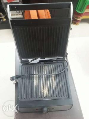 Sandwich griller for commercial purposes r home