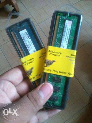 DDR2 1 gb ram 3 piece available hurry guys