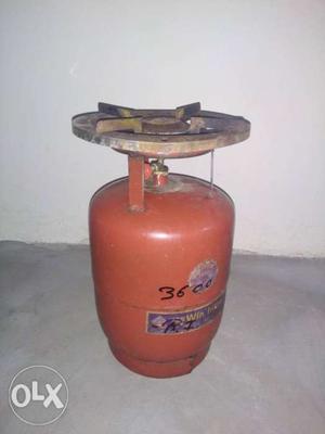 Gas Tanki 5 liter with burner. 3 month used.