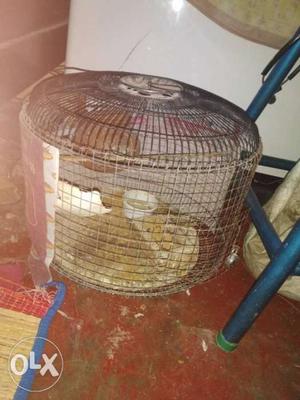 I want to sell my cage interested person contact