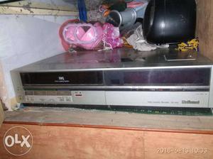 Old Caseete Vcr Player If Wants To Buy Antique