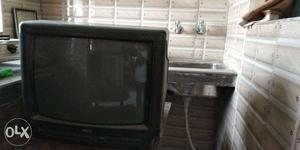 Onida colour TV 20 inch. Not working Need little repairing.