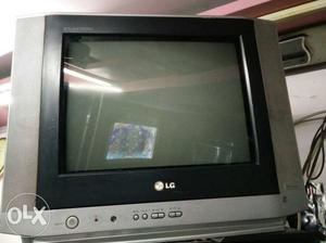 Original L.G tv with dd.hd set top box free with chatri.