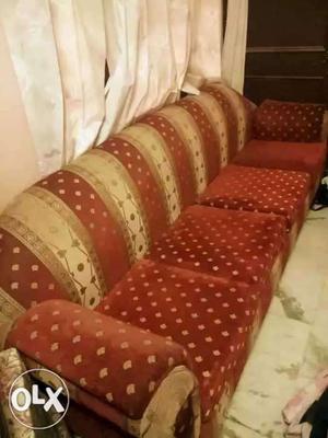 9 seater sofa + 3 setaer sofa setti good condition urgent