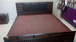 King size bed with cotton matteres