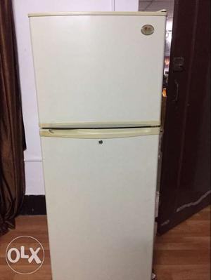 LG double door fridge, 320 litre. in perfect