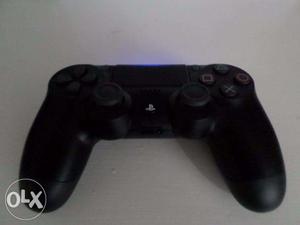 PS 4 V2 Controller Black Colour Original only 3 Month old