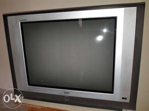 29' LG Flatron Tv for sale. It is in a very good