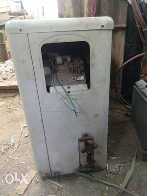 2ton LG outdoor unit only