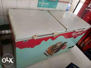 500 litter deep freezer in working condition. plz