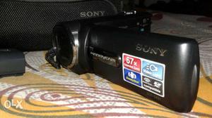 67X optical zoom with camera case and 4GB sd card