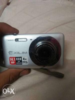 Gray And Casio Exilim Point-and-shoot Camera