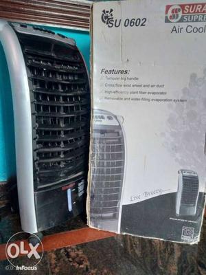 It is Air cooler very good condition,box piece,