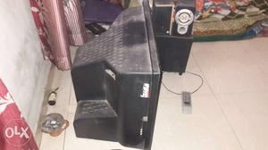 Onida color tv 6 month used...selling due to shiffting other