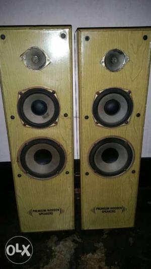 Philips tower speakers
