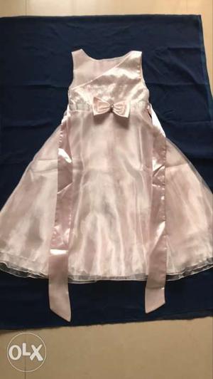 Gown for girls(4/5yrs)