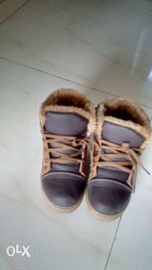 New kids shoes size 36...