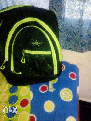 Sale GOOD condition sky bag