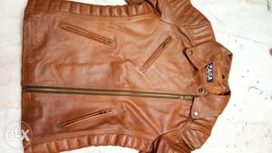 Womens pure leather jacket 2 months old never