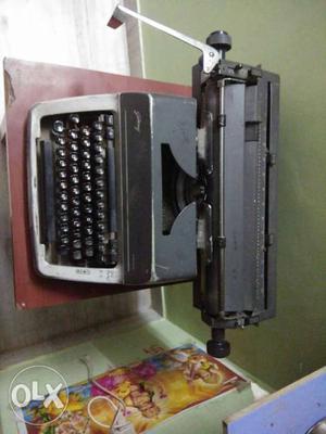 Godrej typewriter english