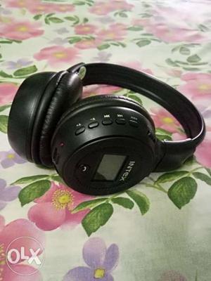 New brand Bluetooth headphone, only 13 days old,