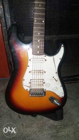 Pluto MDC Electric Guitar less use