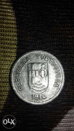 Round  Portuguesa Coin