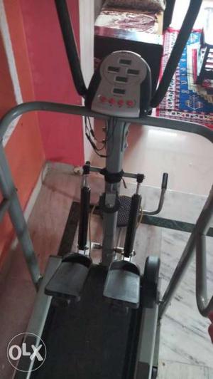 Tread mill very good condition